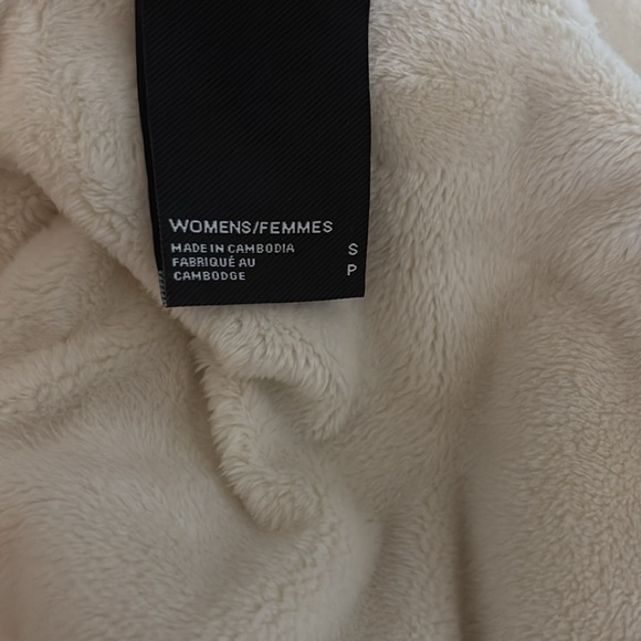 North Face Vest size S - Picture 8 of 8